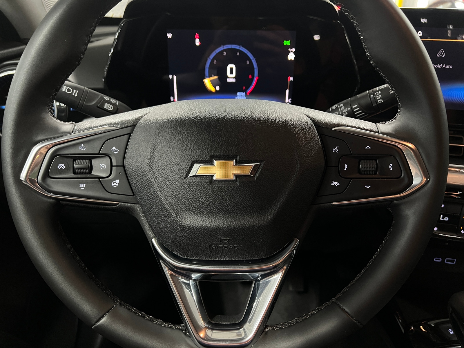 Thumbnail: 2025 Chevrolet Trax - 5