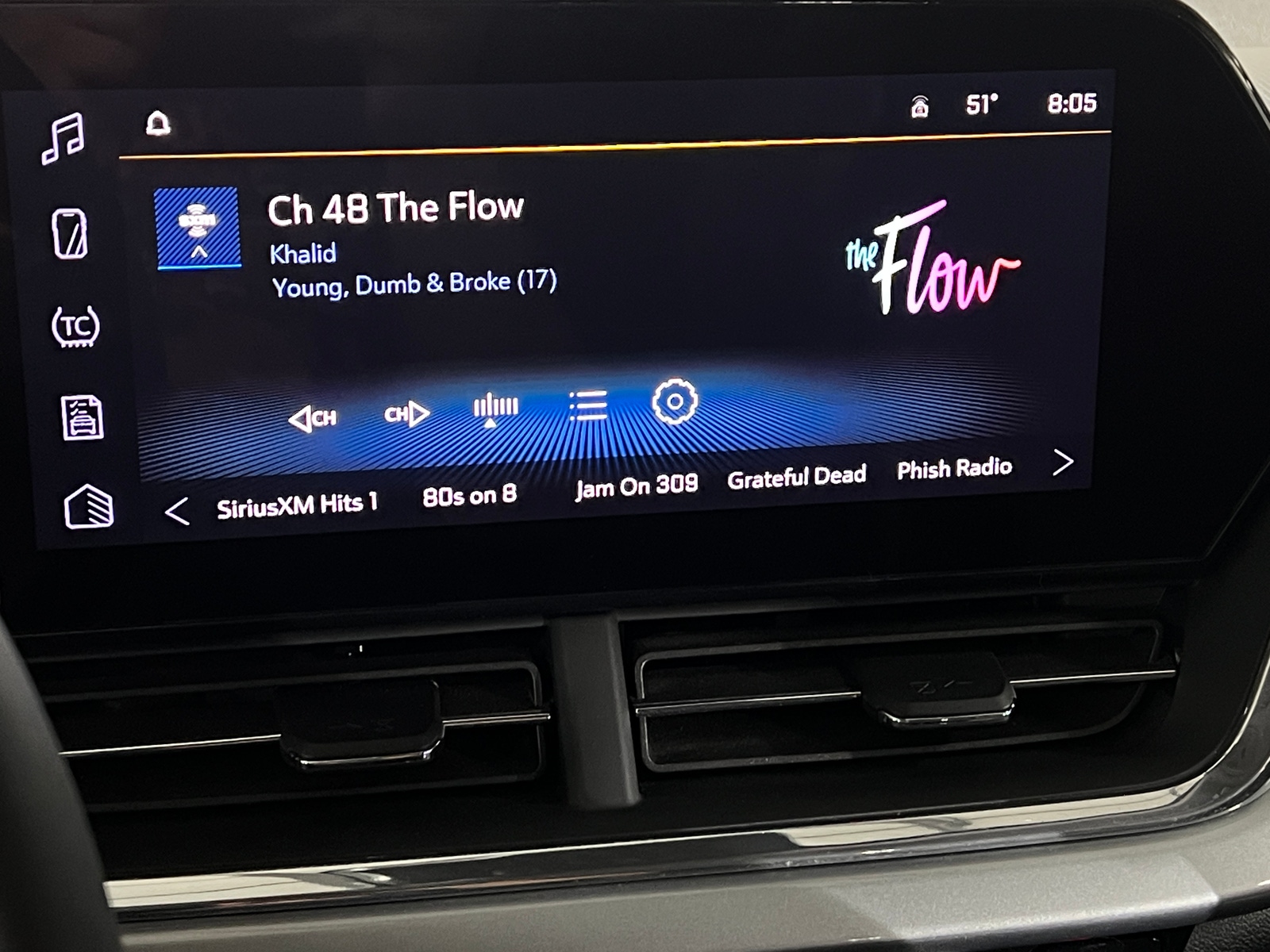 Thumbnail: 2025 Chevrolet Trax - 4