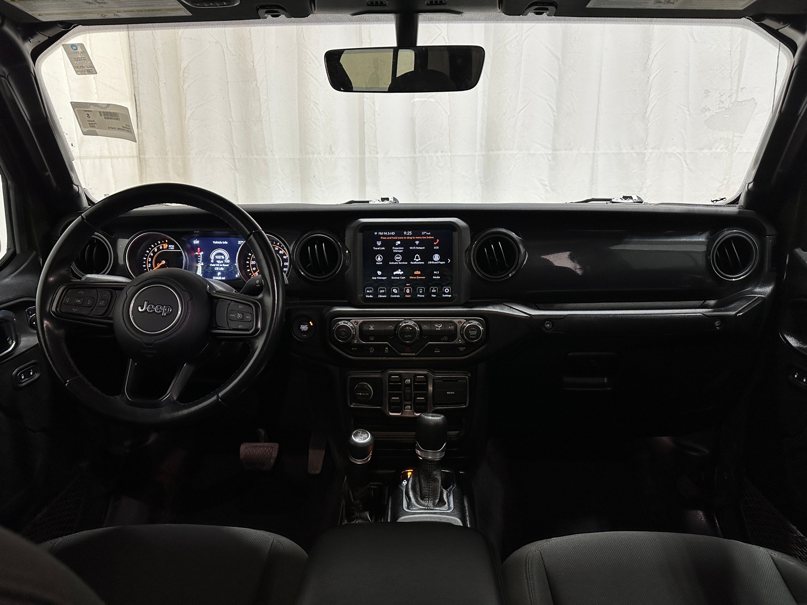 Thumbnail: 2022 Jeep Gladiator - 3