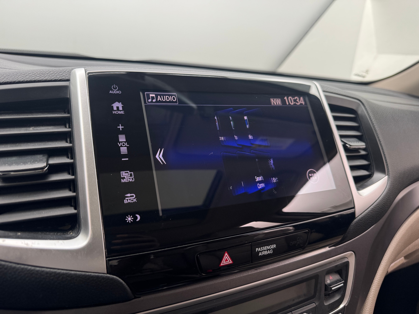 Thumbnail: 2018 Honda Pilot - 3