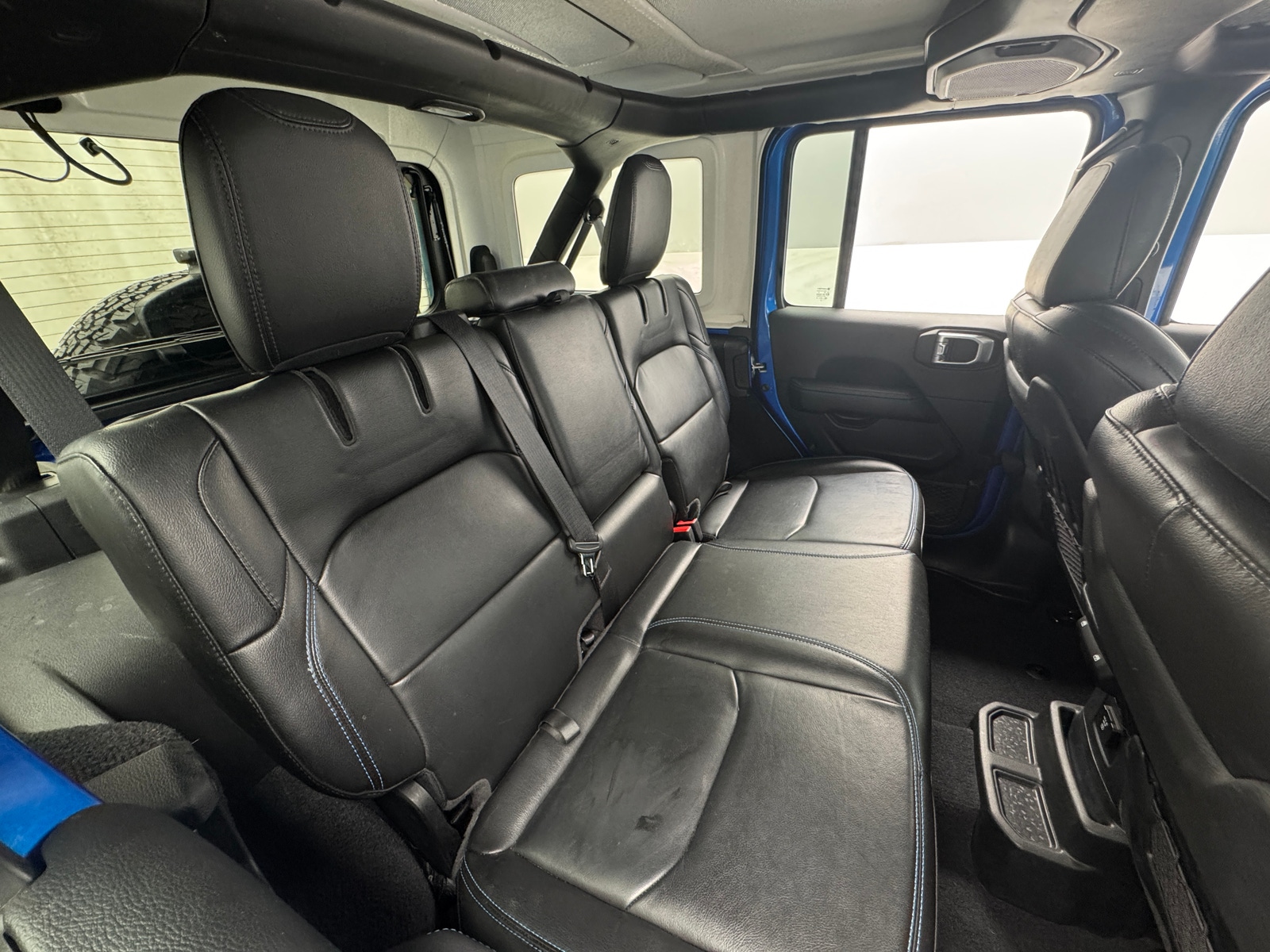 Thumbnail: 2021 Jeep Wrangler - 5