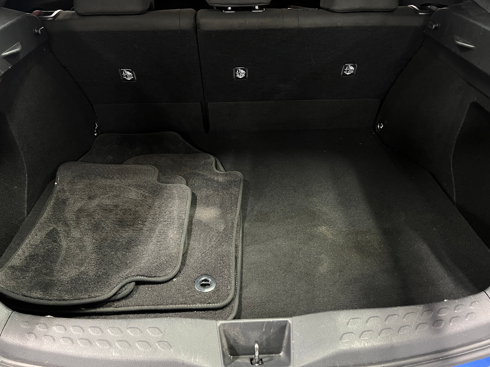 Thumbnail: 2019 Toyota C-HR - 7