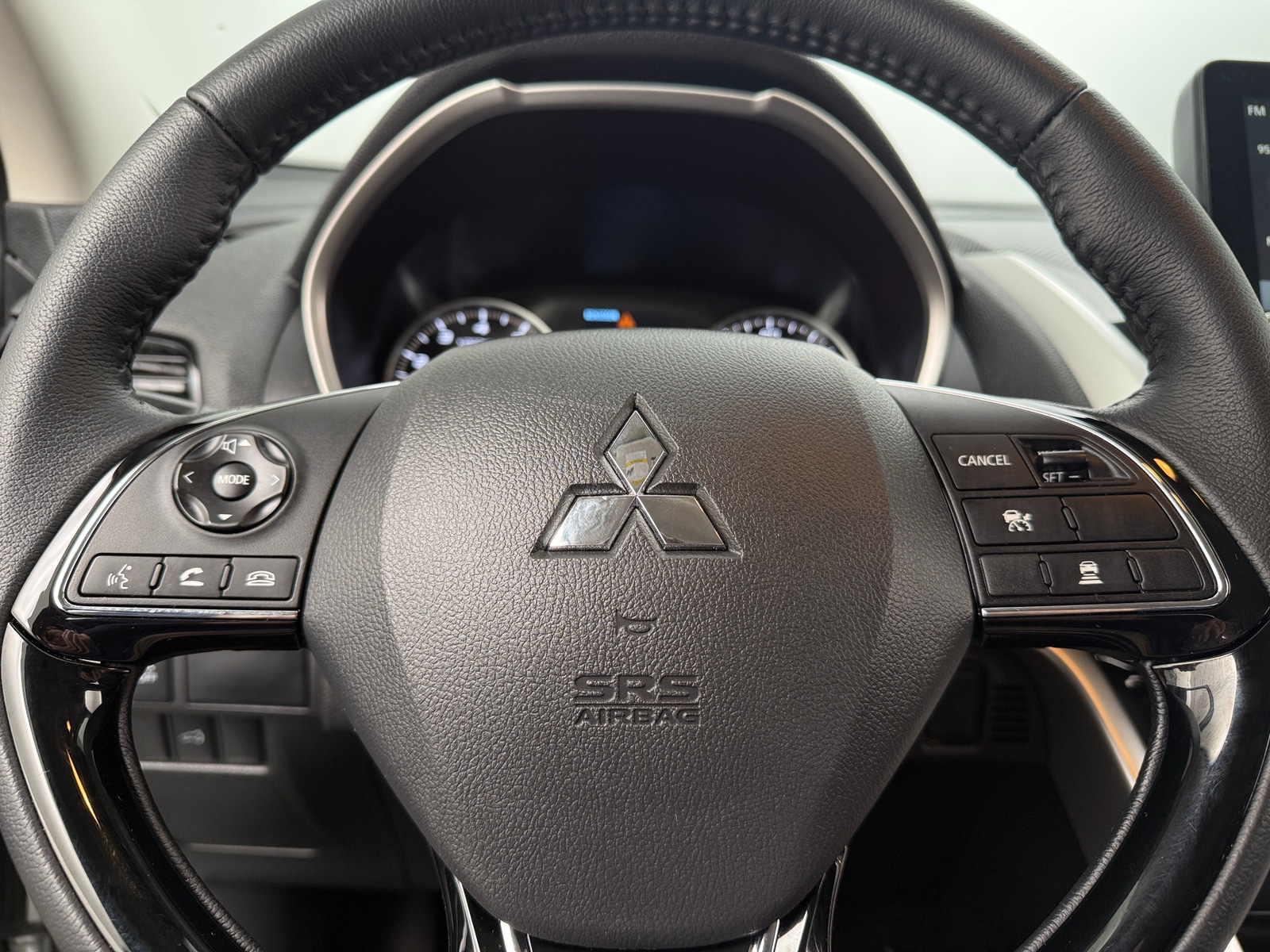 Thumbnail: 2025 Mitsubishi Eclipse Cross - 5