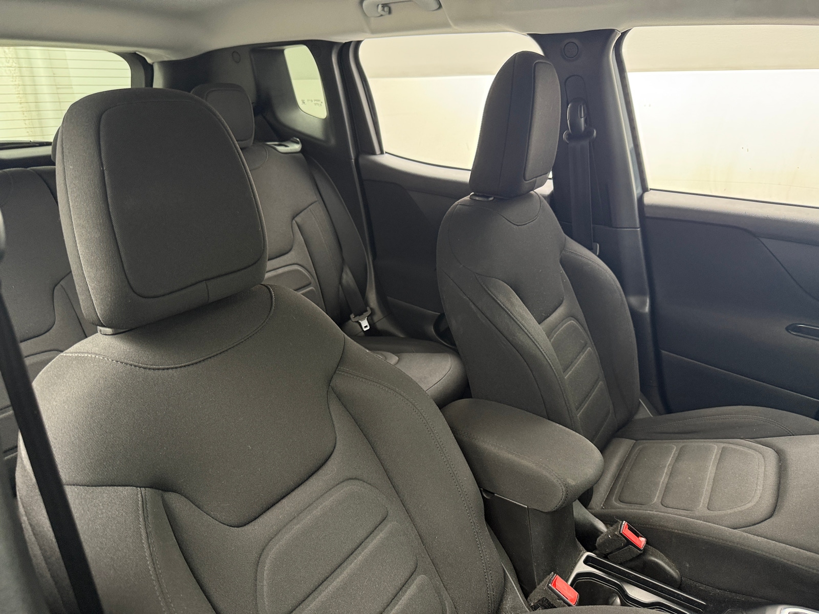 Thumbnail: 2018 Jeep Renegade - 2