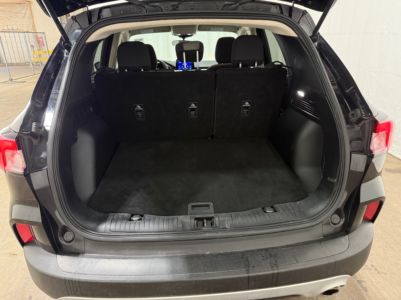 Thumbnail: 2020 Ford Escape - 7