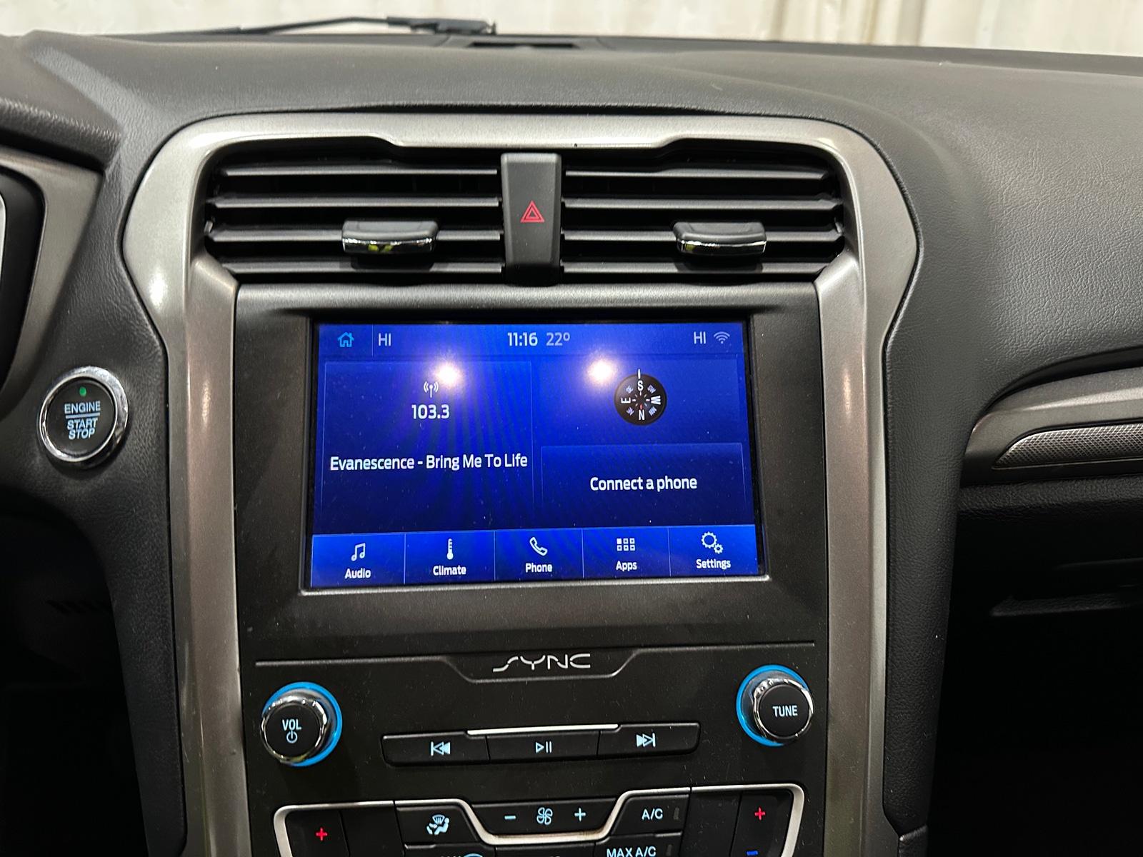 Thumbnail: 2020 Ford Fusion - 4