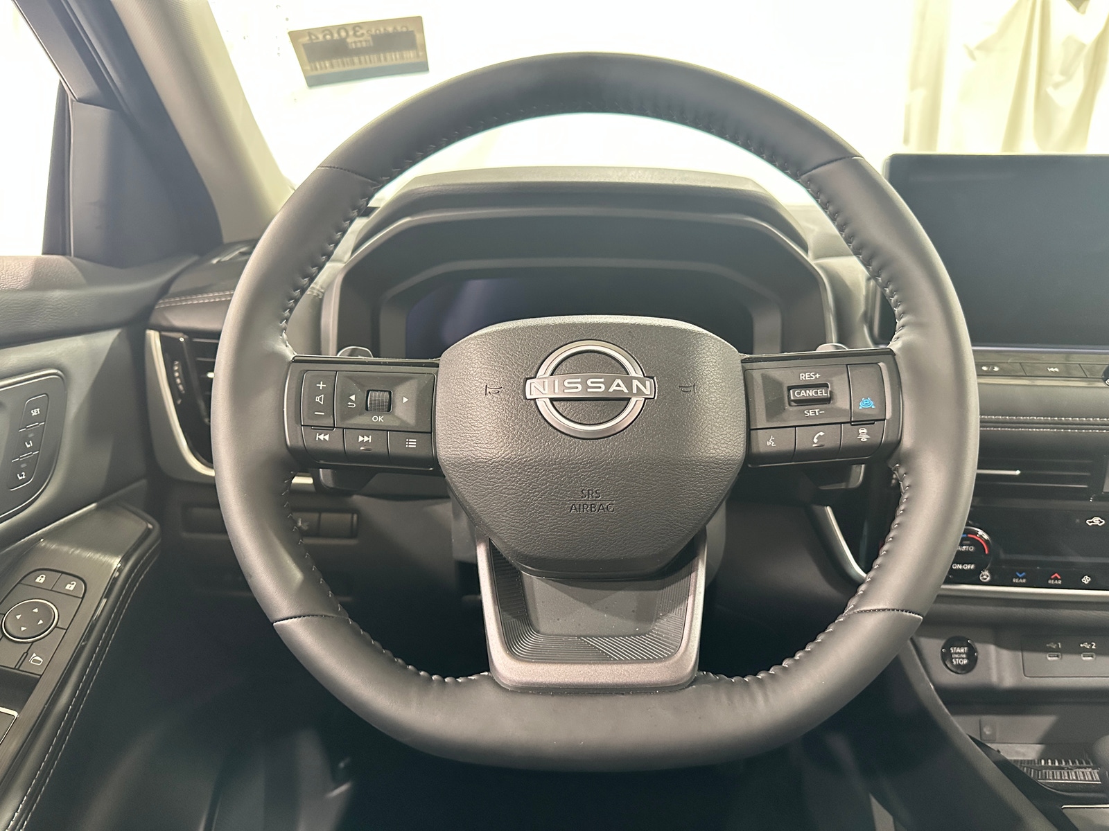 Thumbnail: 2025 Nissan Rogue - 4