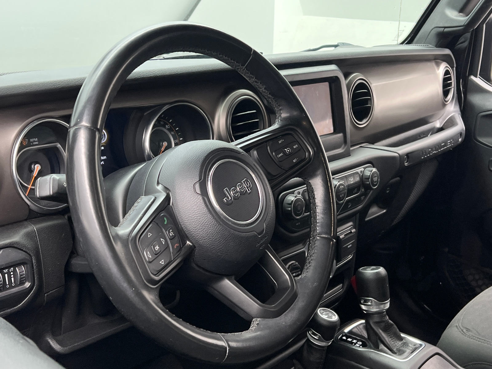 Thumbnail: 2021 Jeep Wrangler - 5