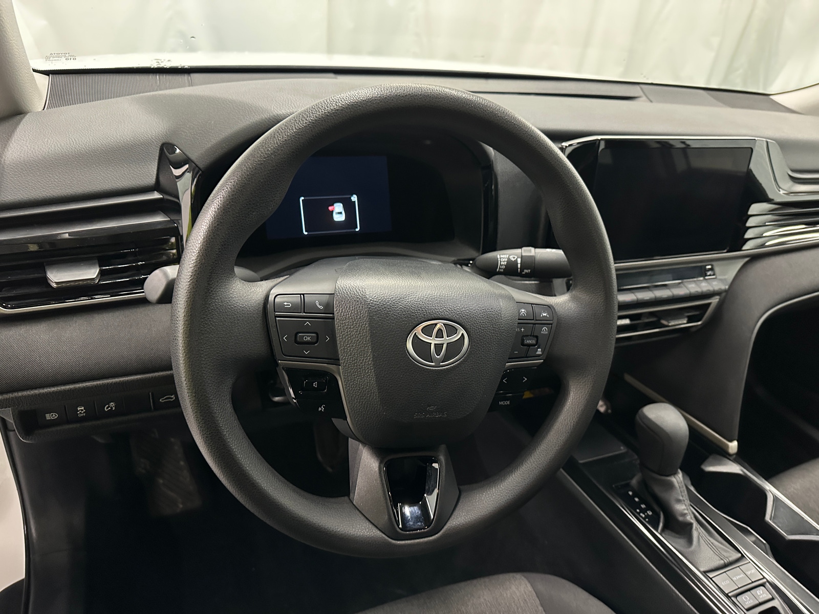 Thumbnail: 2025 Toyota Camry - 5