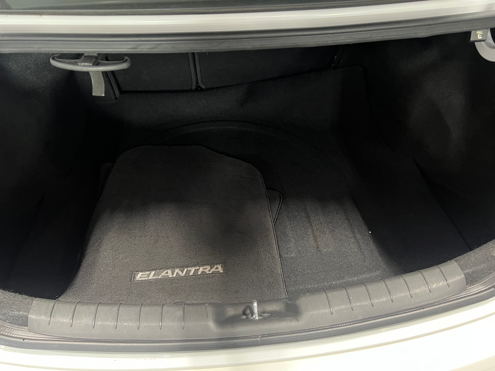 Thumbnail: 2020 Hyundai Elantra - 7