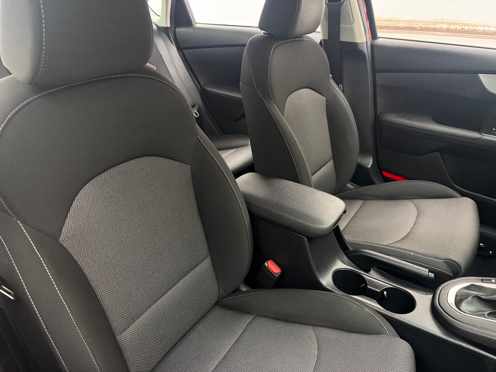 Thumbnail: 2023 Kia Forte - 2