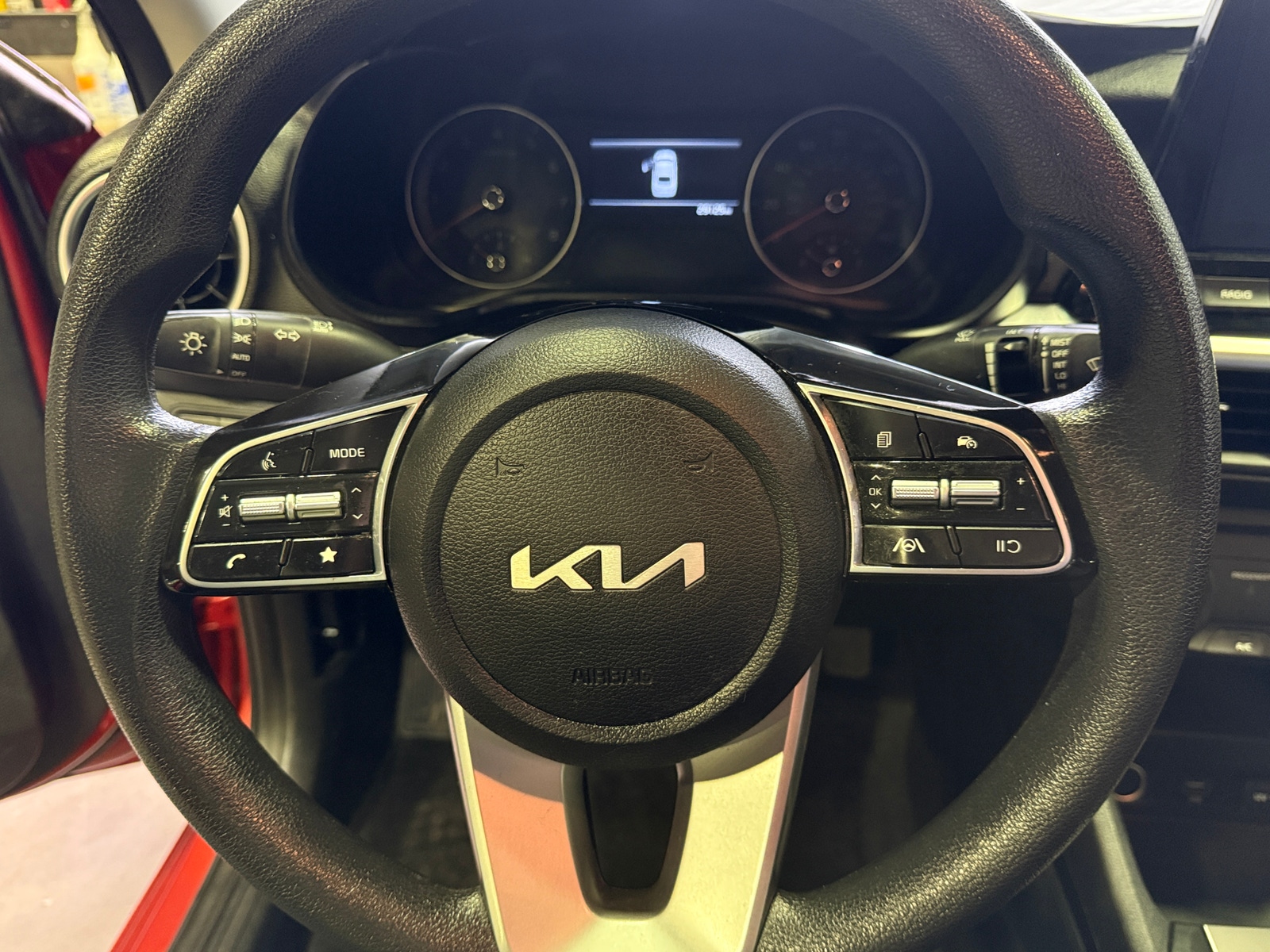 Thumbnail: 2023 Kia Forte - 5