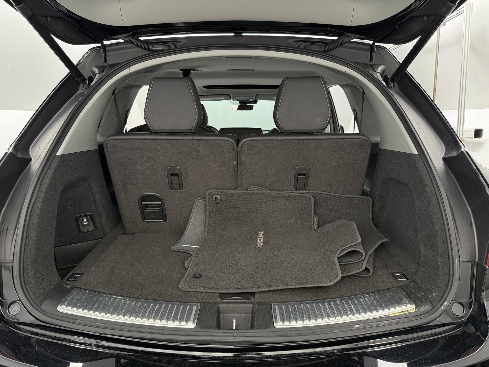 Thumbnail: 2019 Acura MDX - 7