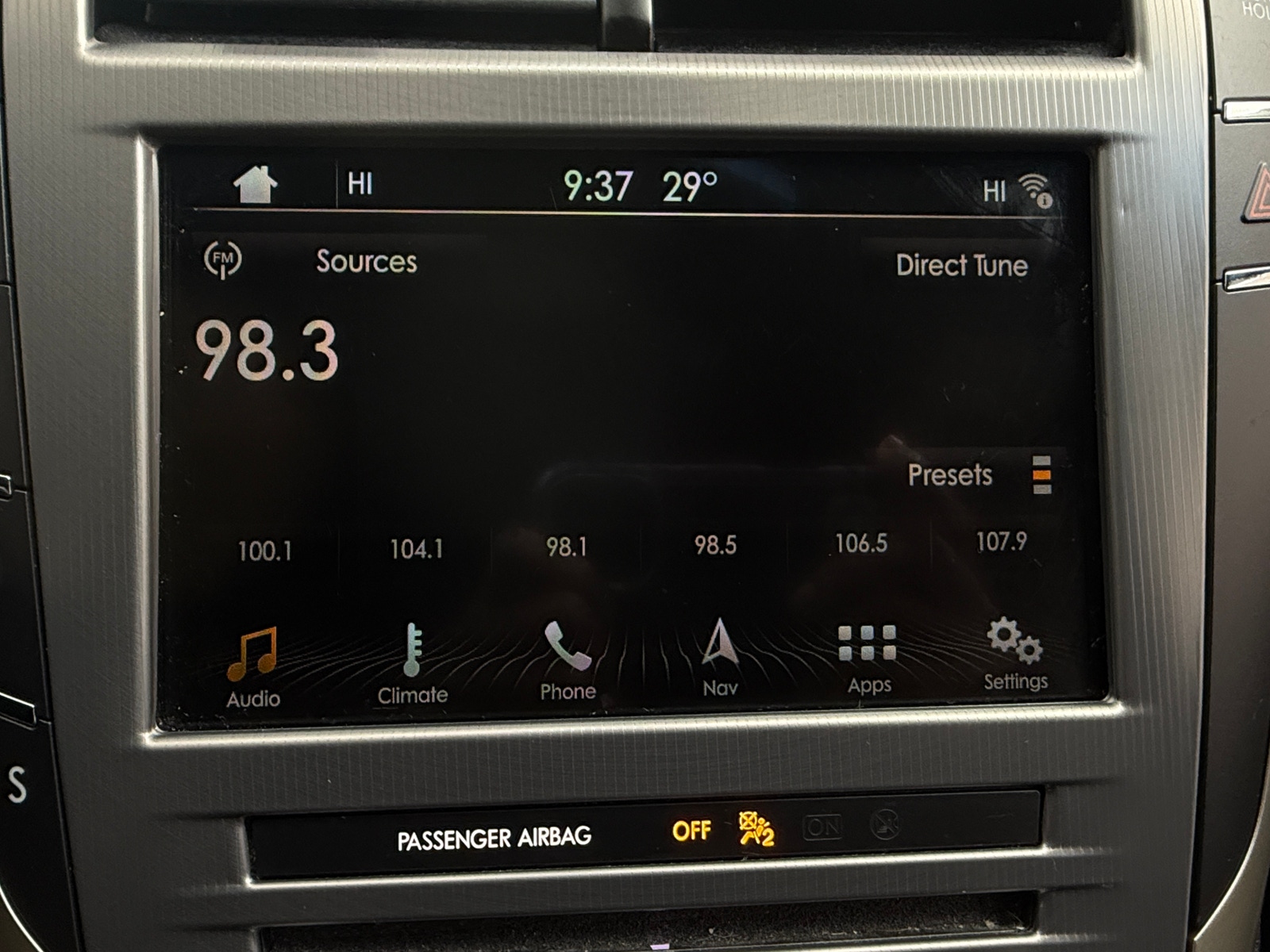 Thumbnail: 2017 Lincoln MKZ - 3