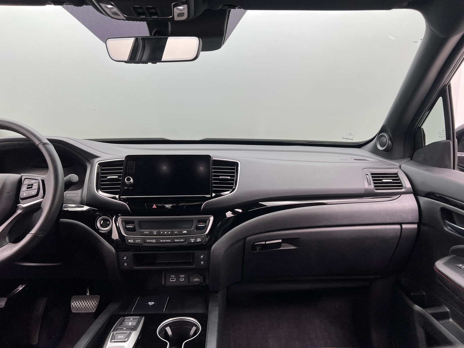 Thumbnail: 2025 Honda Ridgeline - 2