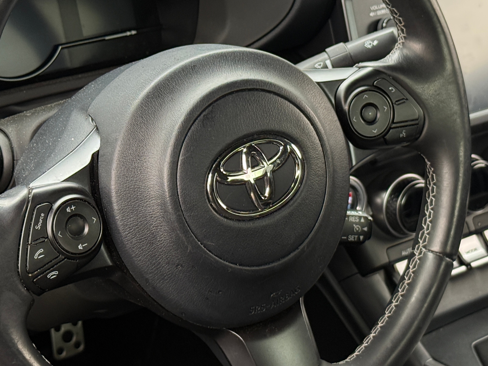 Thumbnail: 2023 Toyota GR86 - 4