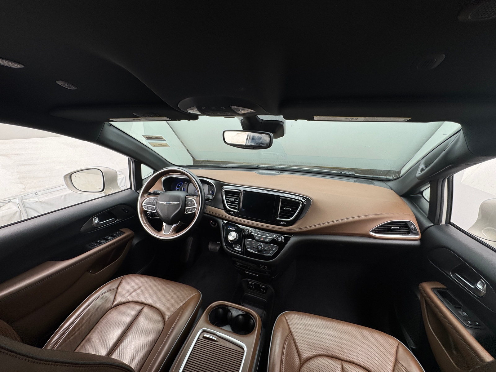 Thumbnail: 2020 Chrysler Pacifica - 2