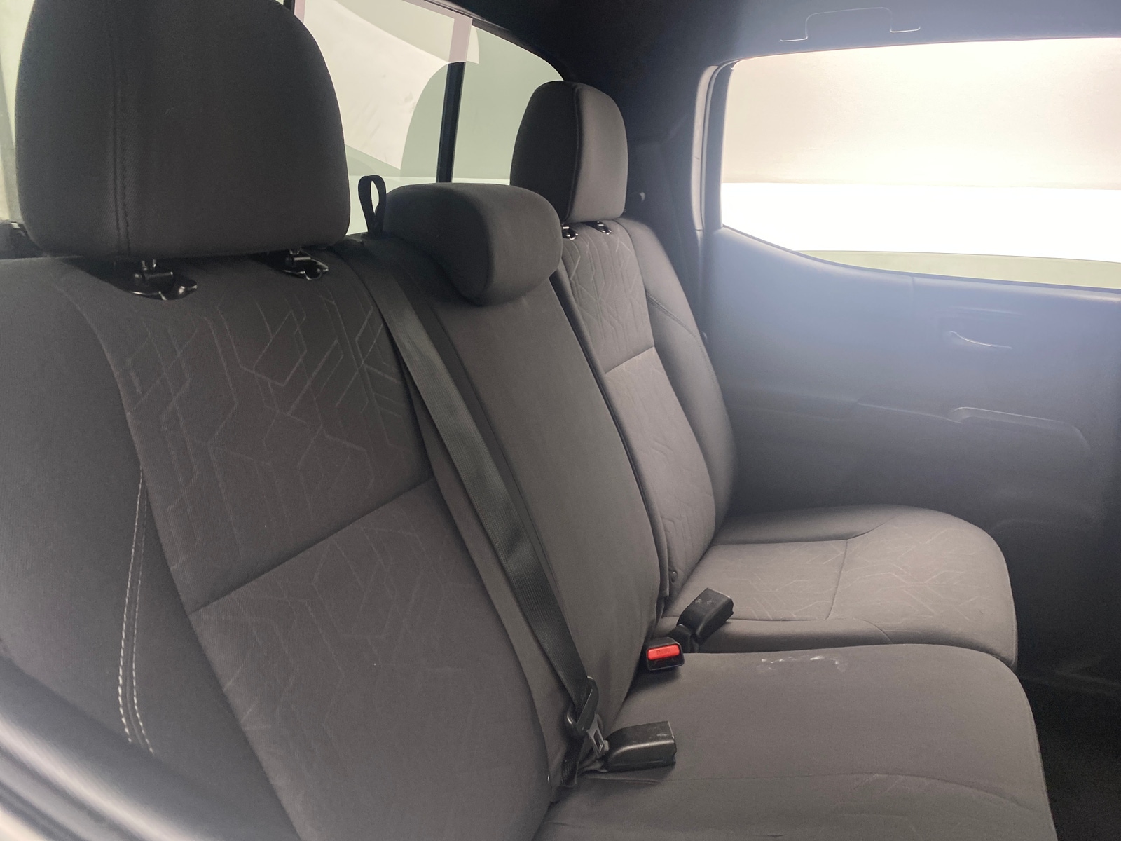 Thumbnail: 2018 Toyota Tacoma - 6