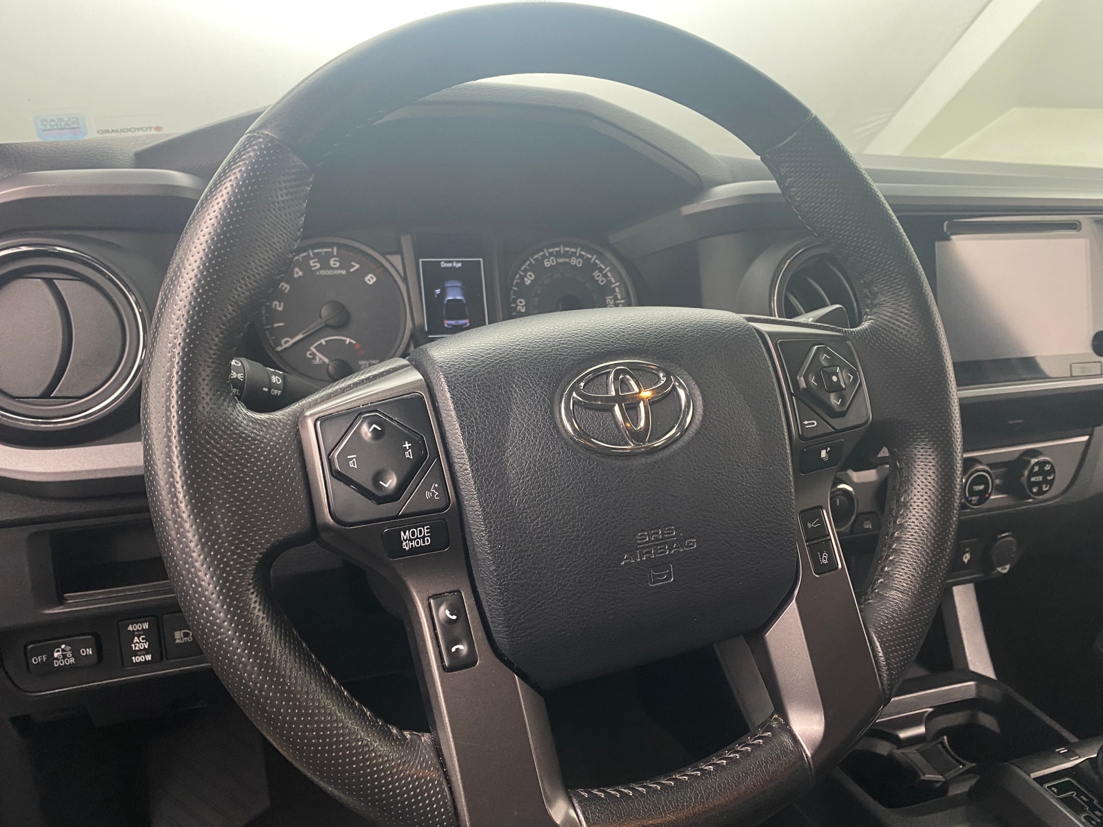 Thumbnail: 2018 Toyota Tacoma - 5