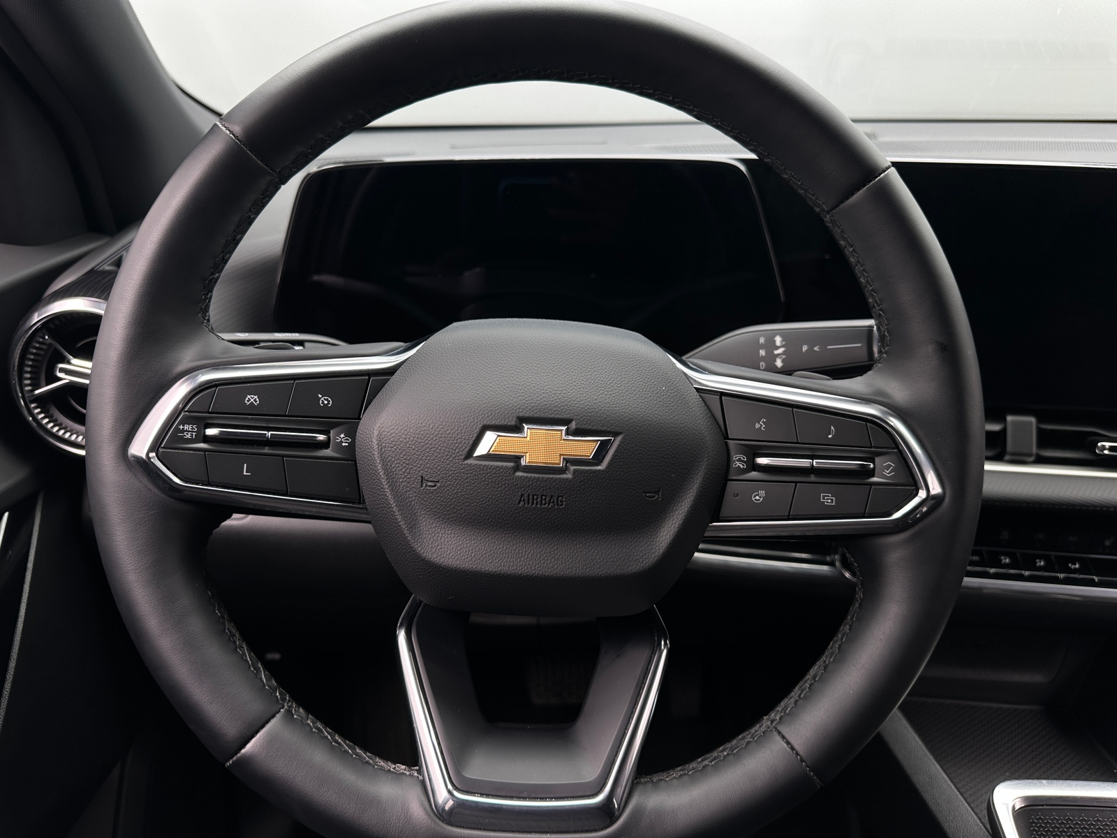 Thumbnail: 2025 Chevrolet Equinox - 5