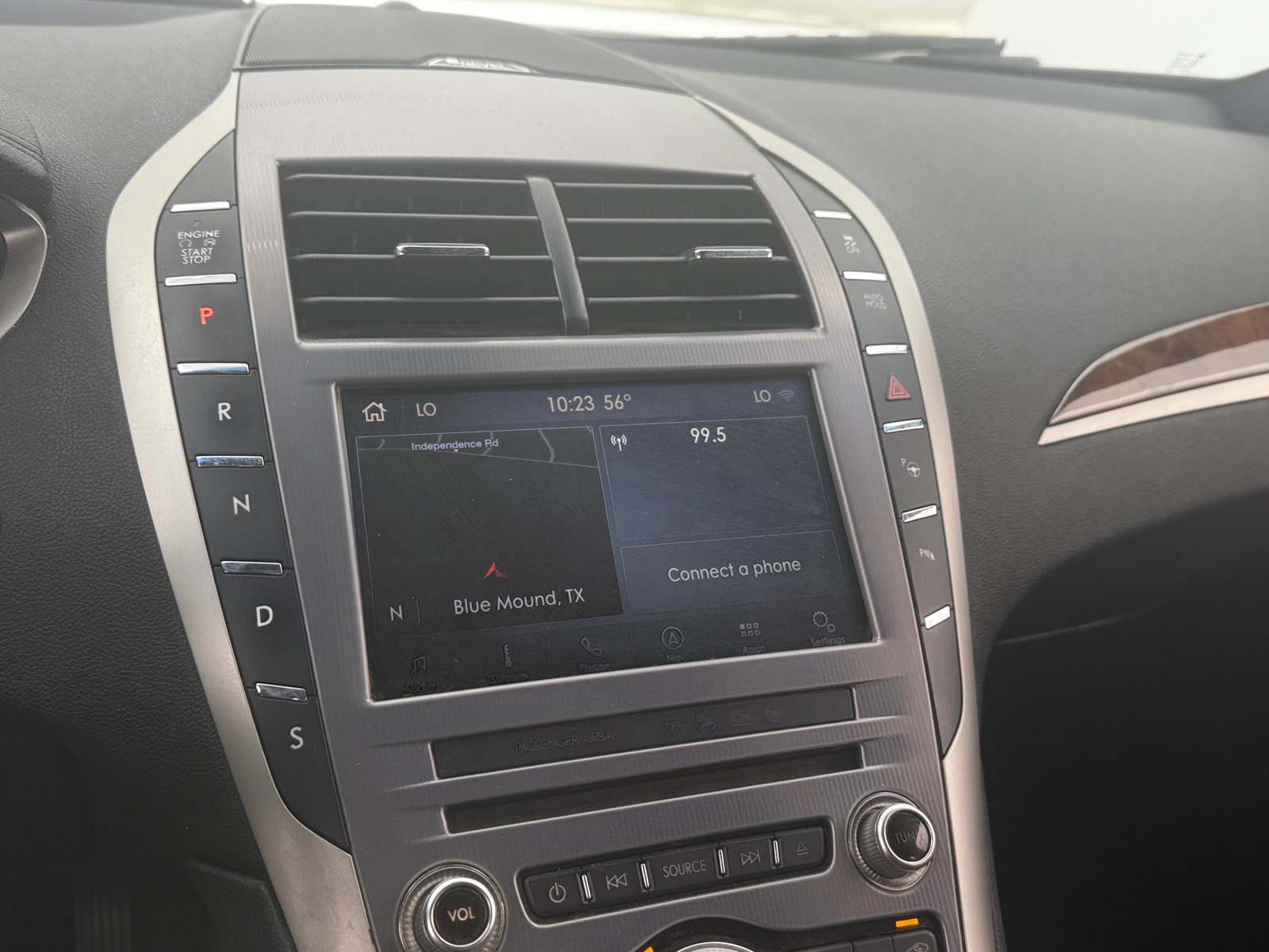 Thumbnail: 2020 Lincoln MKZ - 3