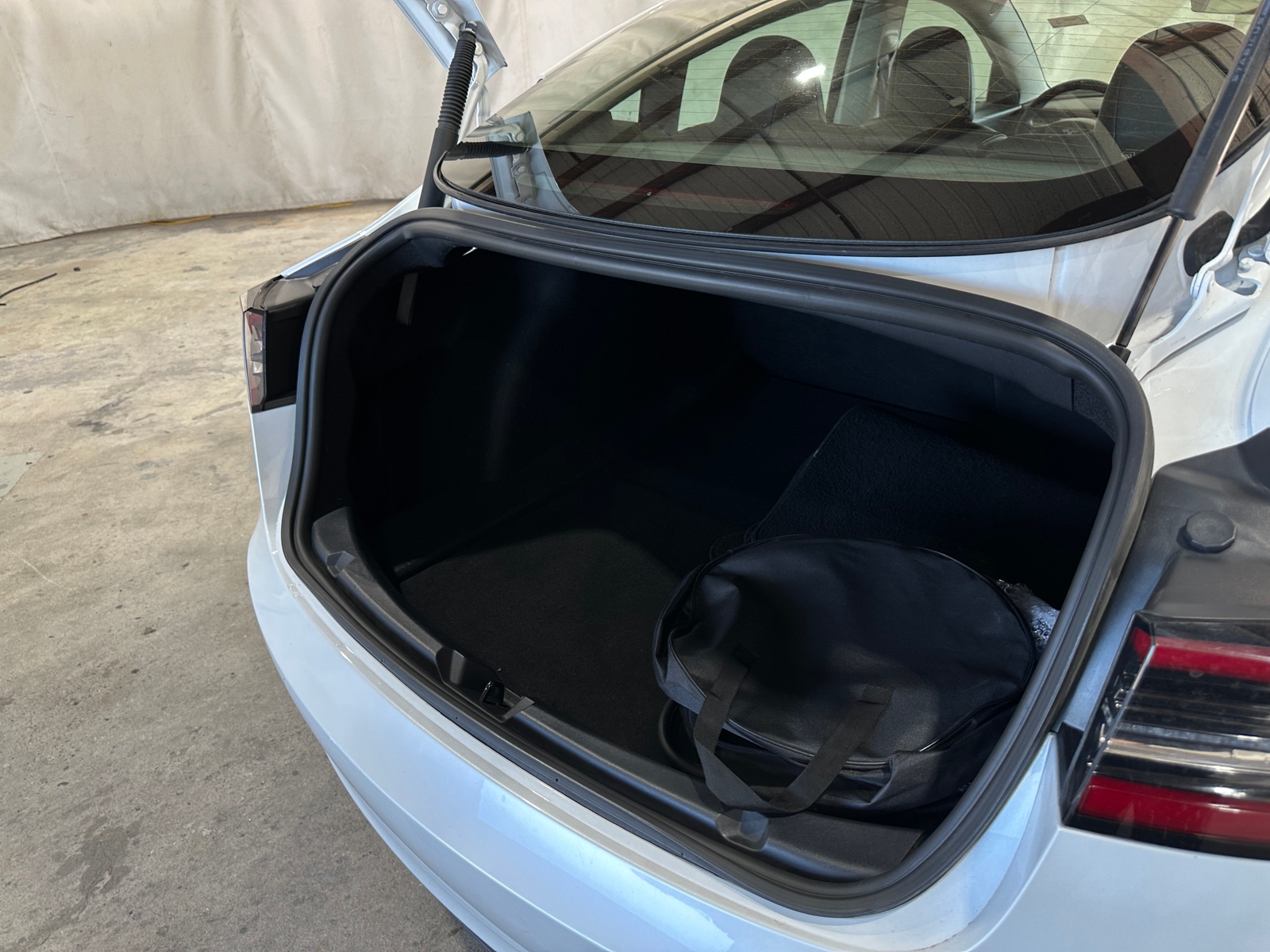 Thumbnail: 2021 Tesla Model 3 - 5