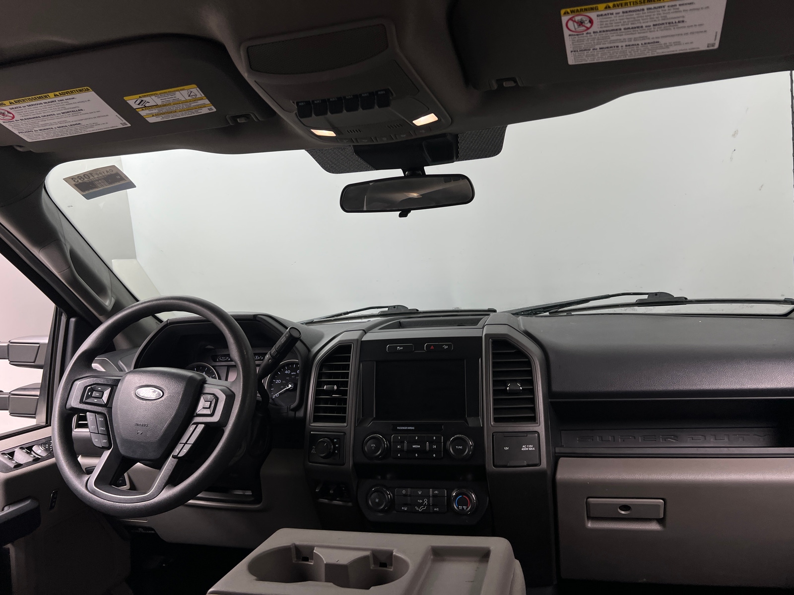 Thumbnail: 2022 Ford Econoline - 3