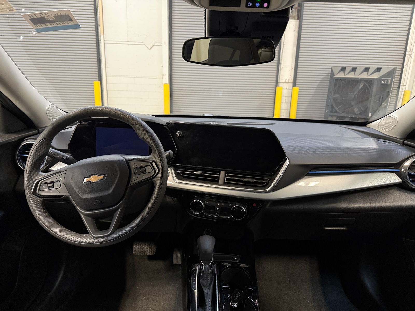 Thumbnail: 2025 Chevrolet Trax - 3