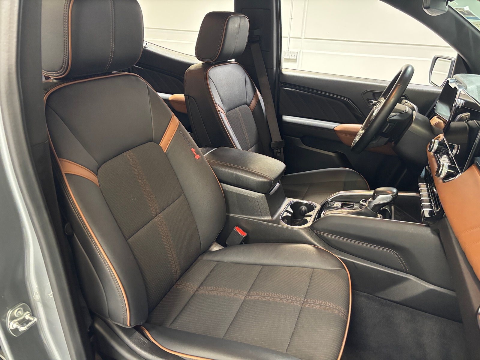 Thumbnail: 2024 GMC Canyon - 2