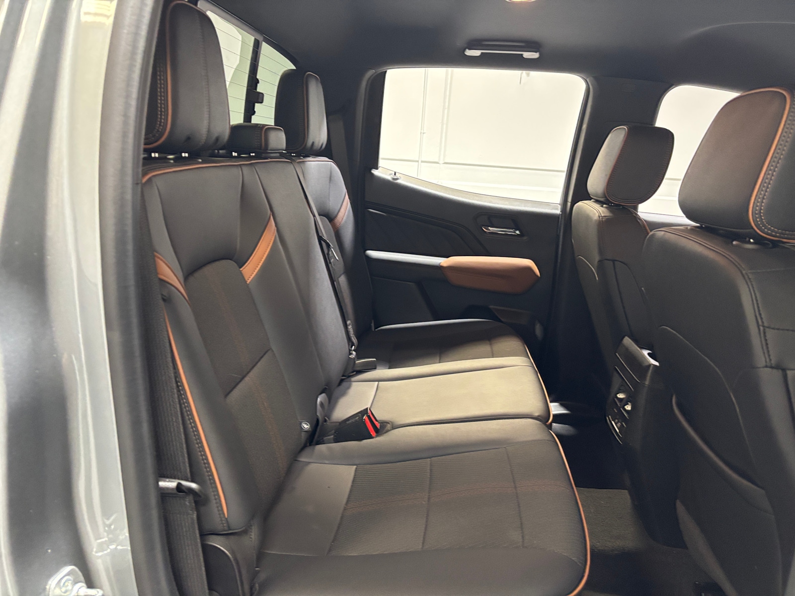 Thumbnail: 2024 GMC Canyon - 6