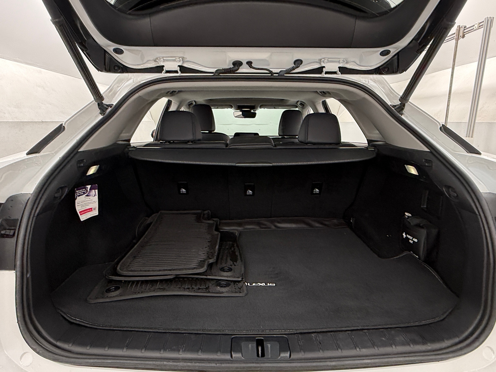 Thumbnail: 2021 Lexus RX - 6