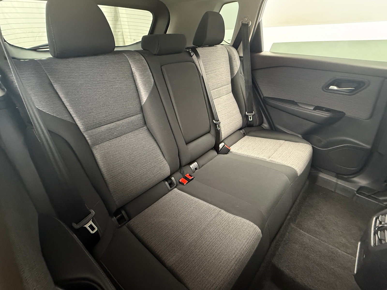 Thumbnail: 2023 Nissan Rogue - 6