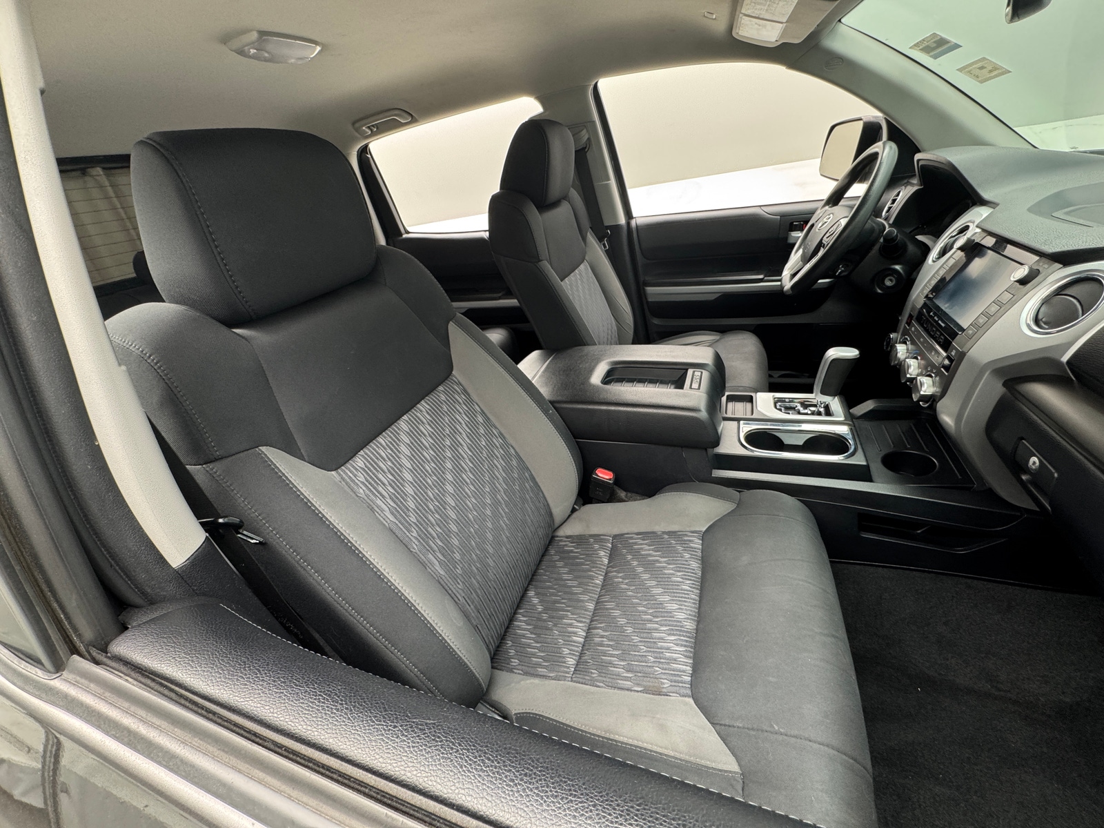 Thumbnail: 2020 Toyota Tundra - 2