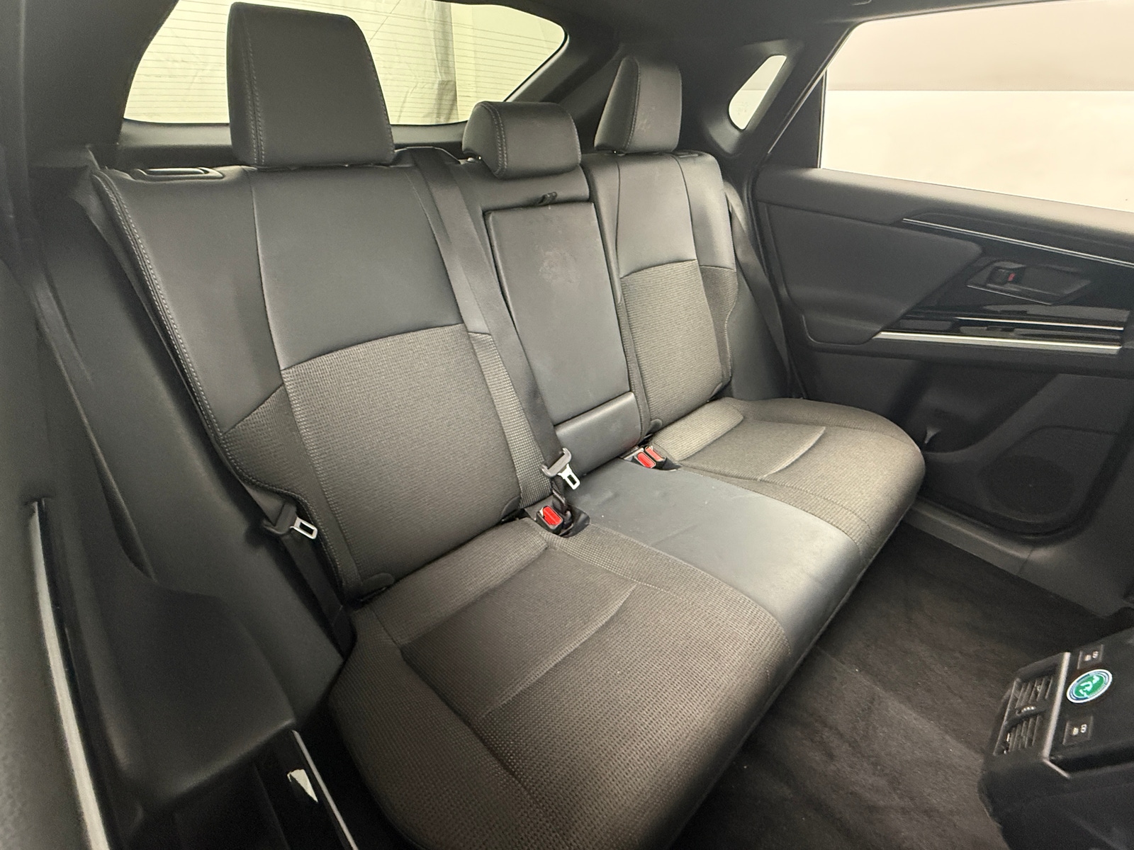 Thumbnail: 2023 Toyota bZ4X - 5