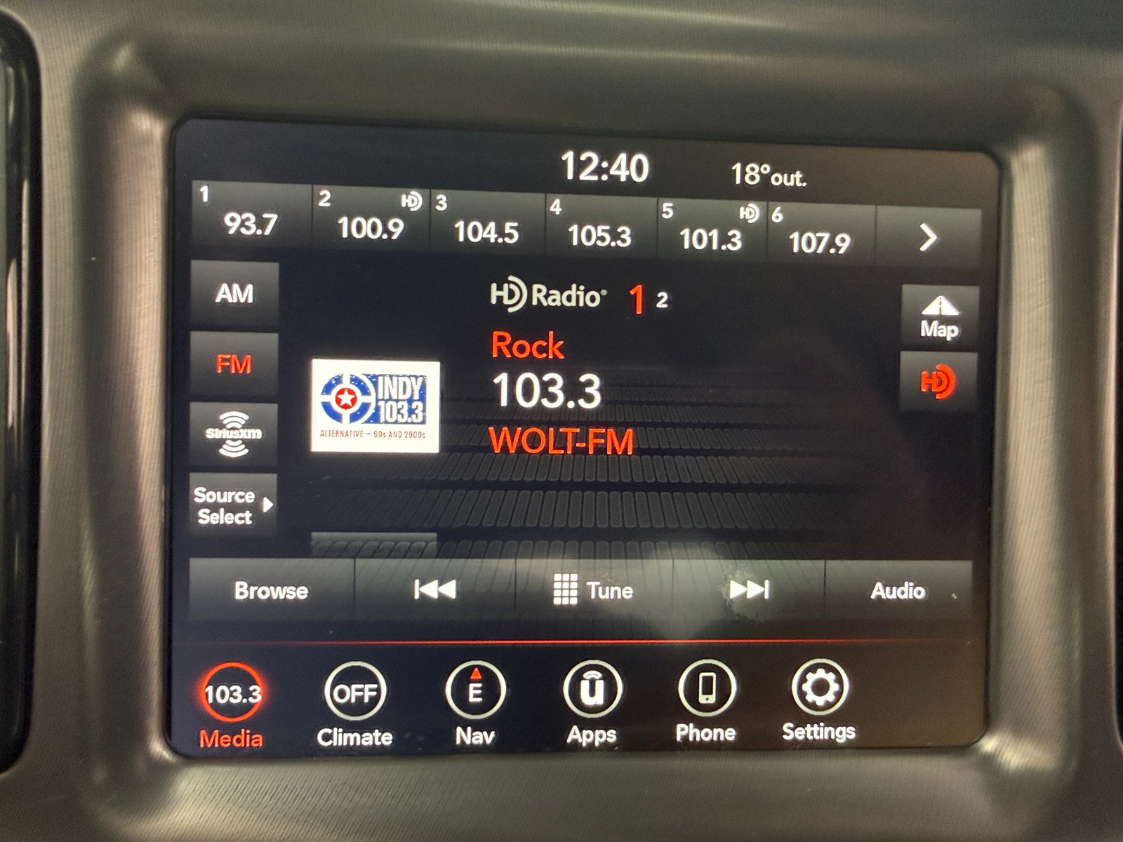 Thumbnail: 2019 Dodge Challenger - 3