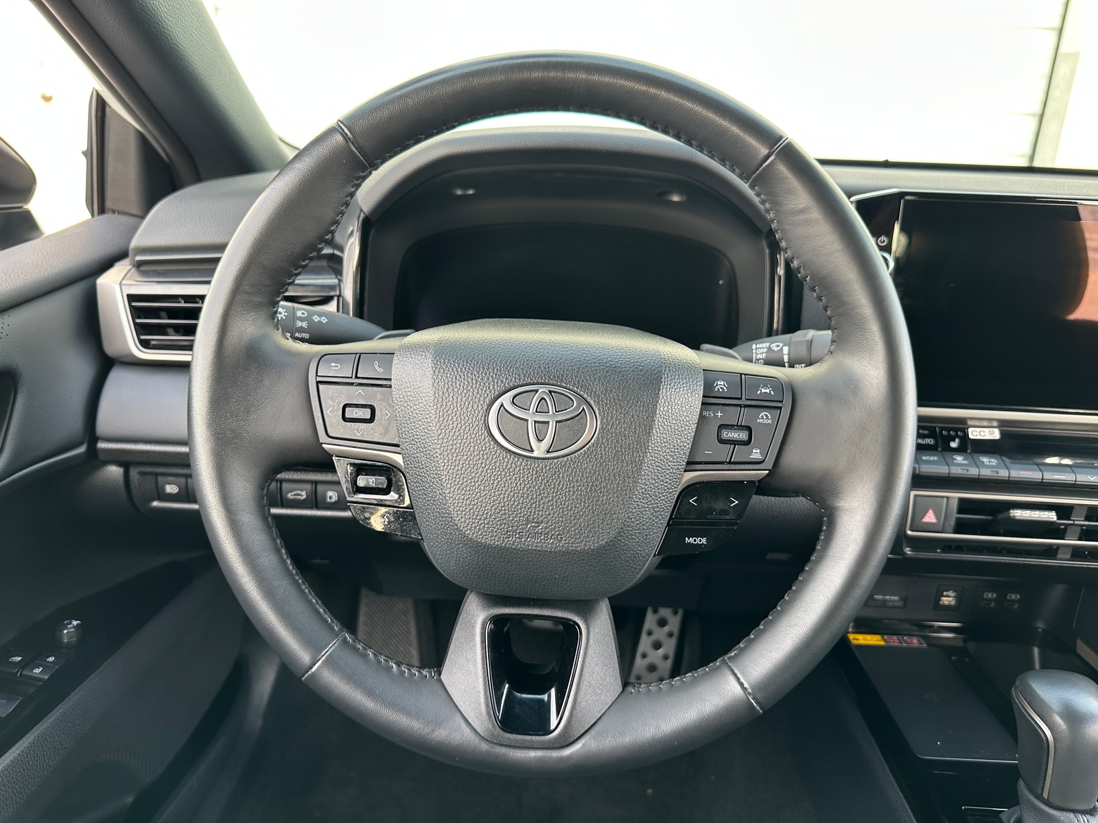 Thumbnail: 2025 Toyota Camry - 4