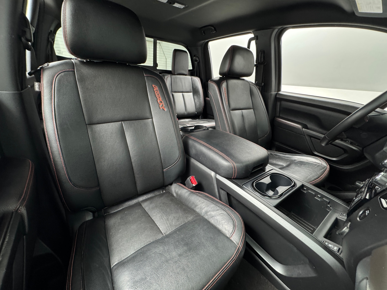 Thumbnail: 2020 Nissan Titan - 2