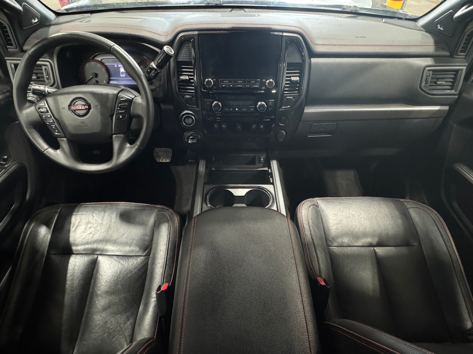 Thumbnail: 2020 Nissan Titan - 3