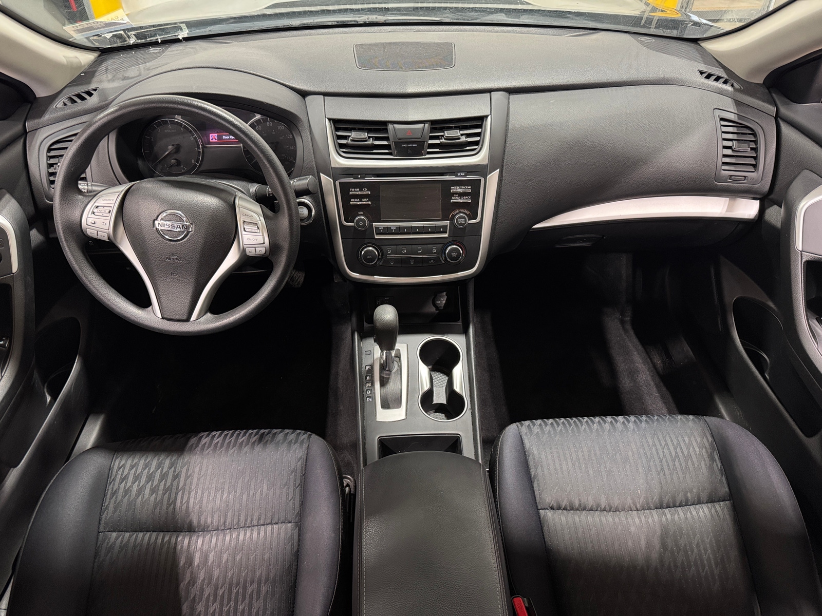 Thumbnail: 2018 Nissan Altima - 3