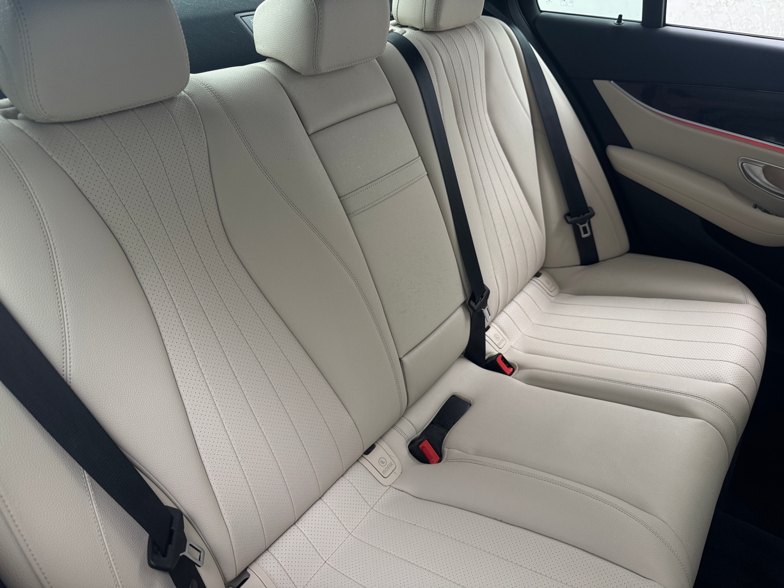 Thumbnail: 2020 Mercedes-Benz E-Class - 5