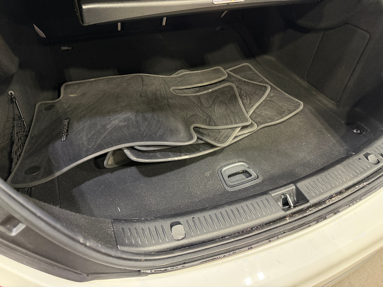 Thumbnail: 2020 Mercedes-Benz E-Class - 6