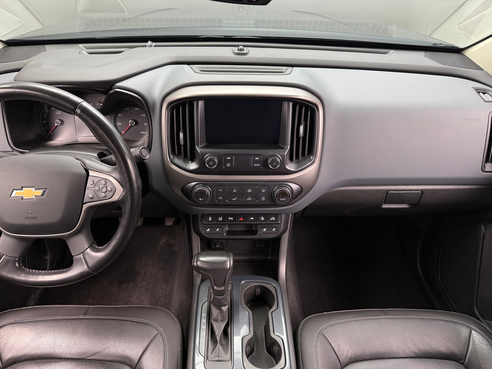 Thumbnail: 2021 Chevrolet Colorado - 3