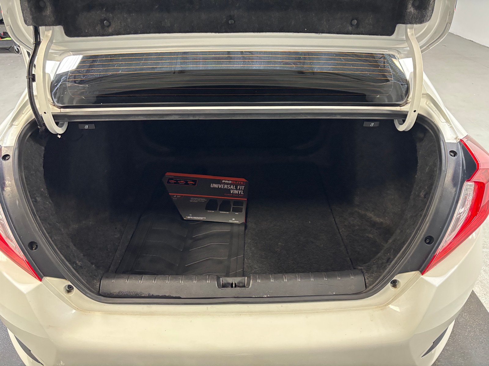 Thumbnail: 2017 Honda Civic - 7