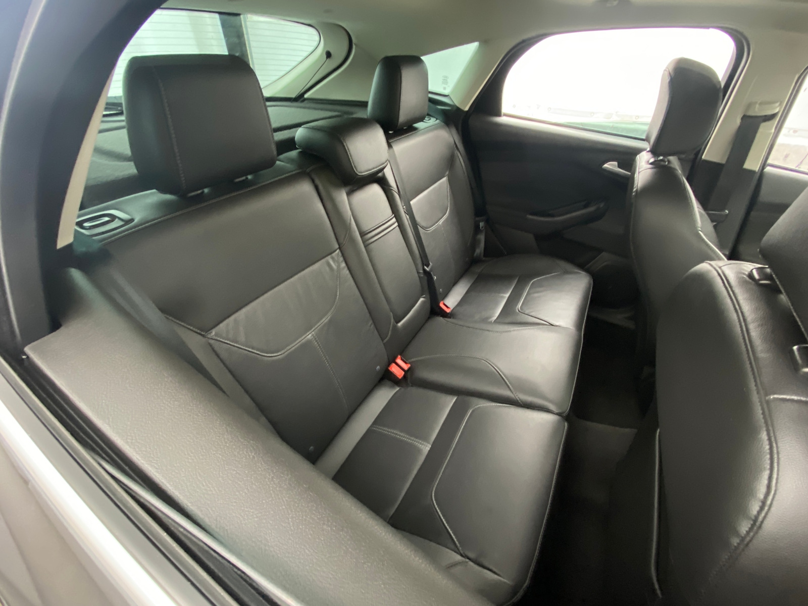 Thumbnail: 2016 Ford Focus - 5