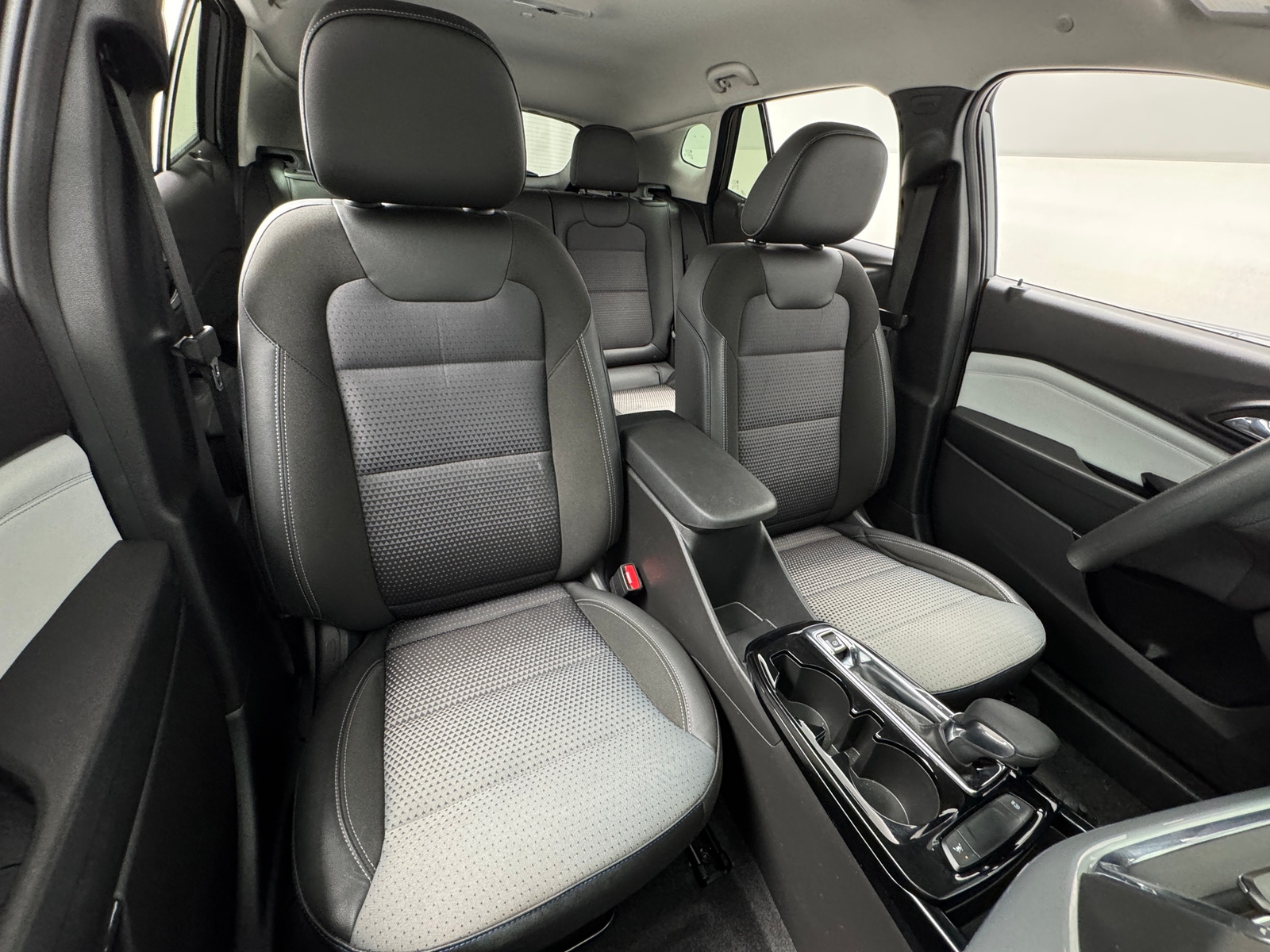 Thumbnail: 2025 Chevrolet Trax - 2