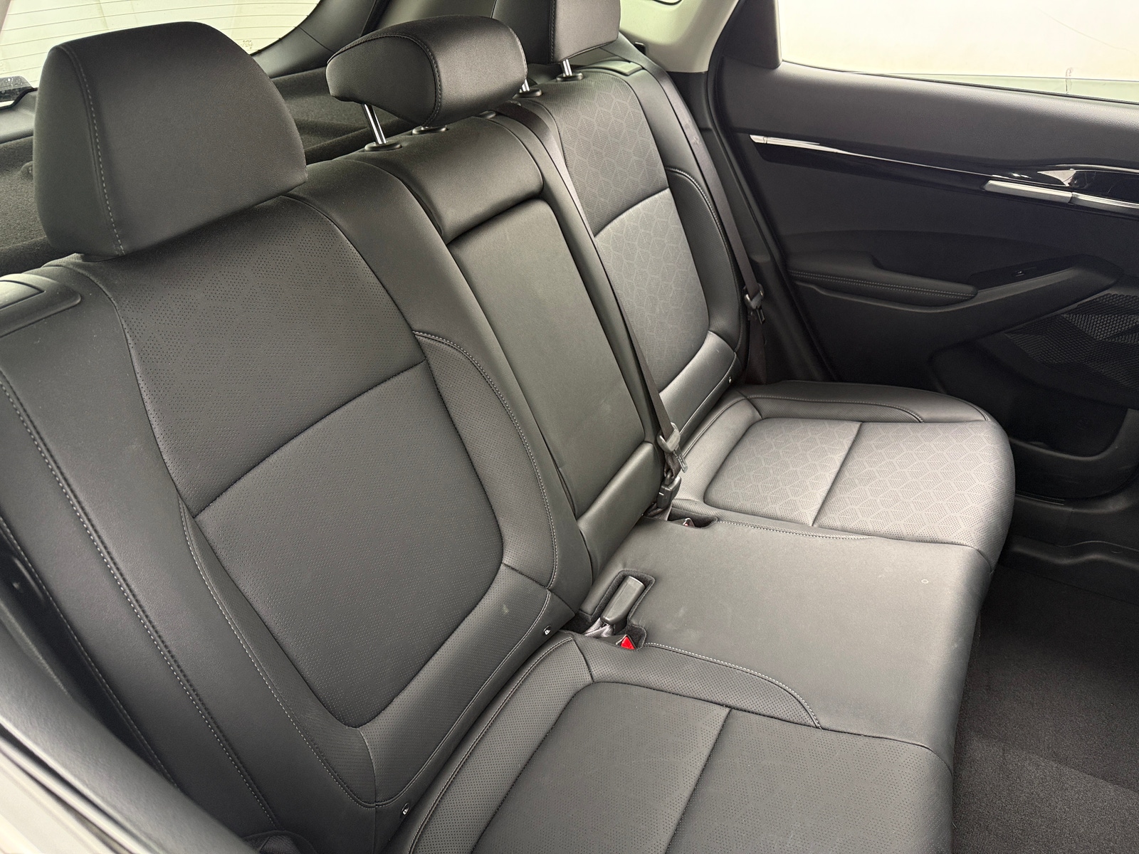 Thumbnail: 2025 Kia Seltos - 6