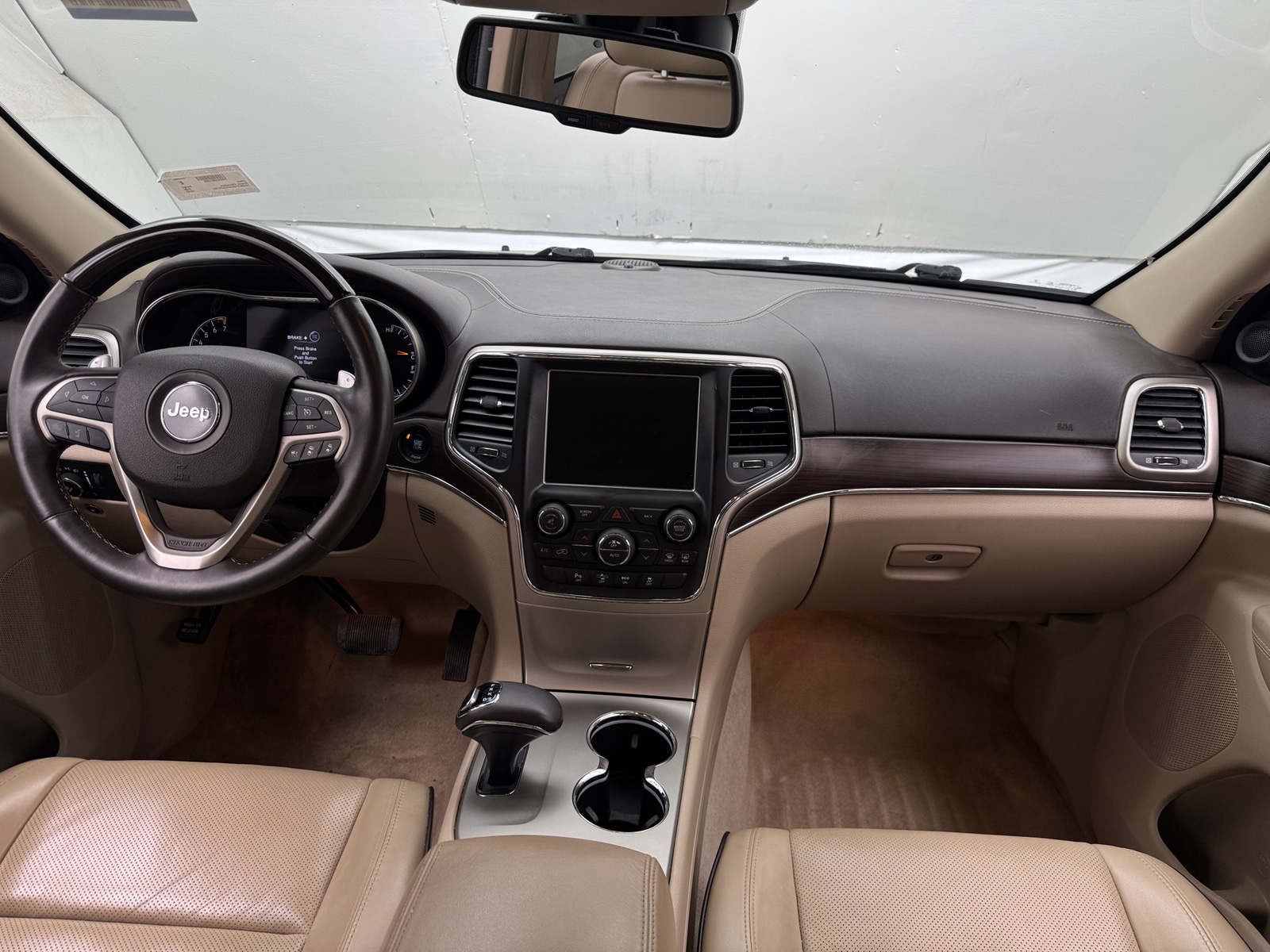 Thumbnail: 2015 Jeep Grand Cherokee - 2