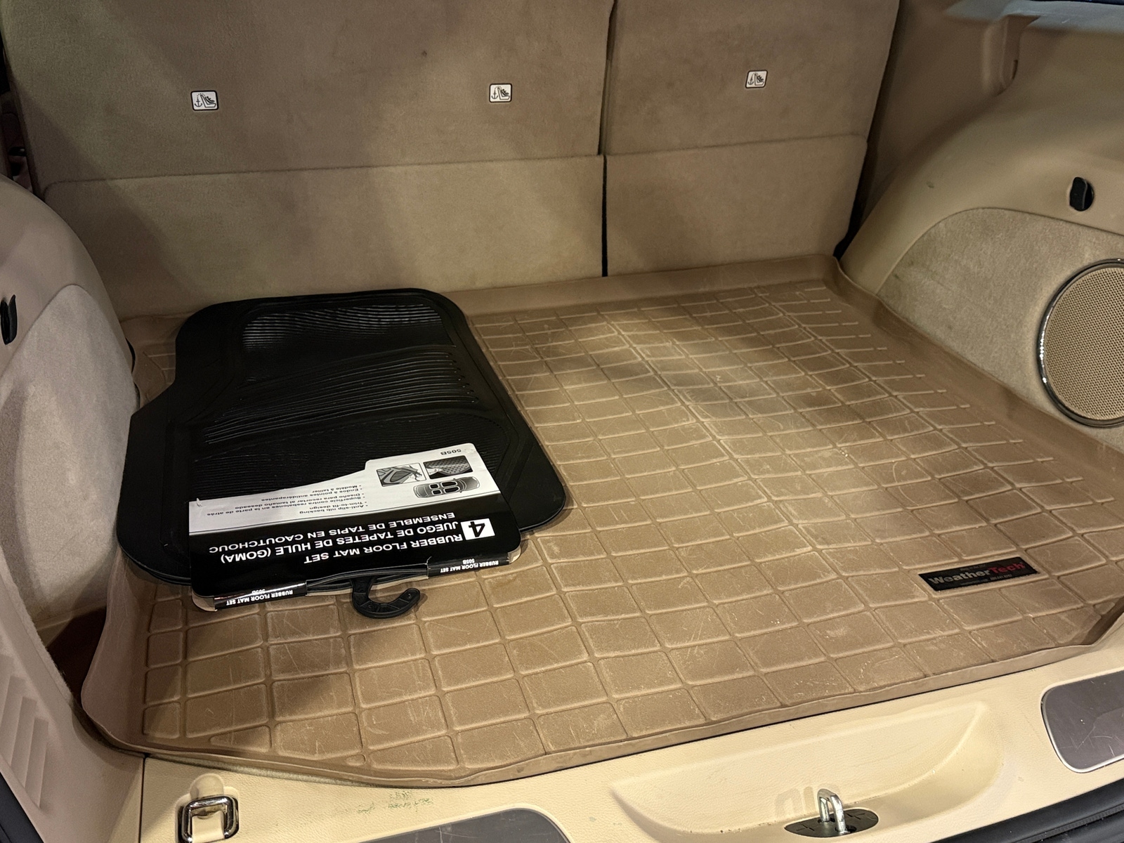 Thumbnail: 2015 Jeep Grand Cherokee - 6