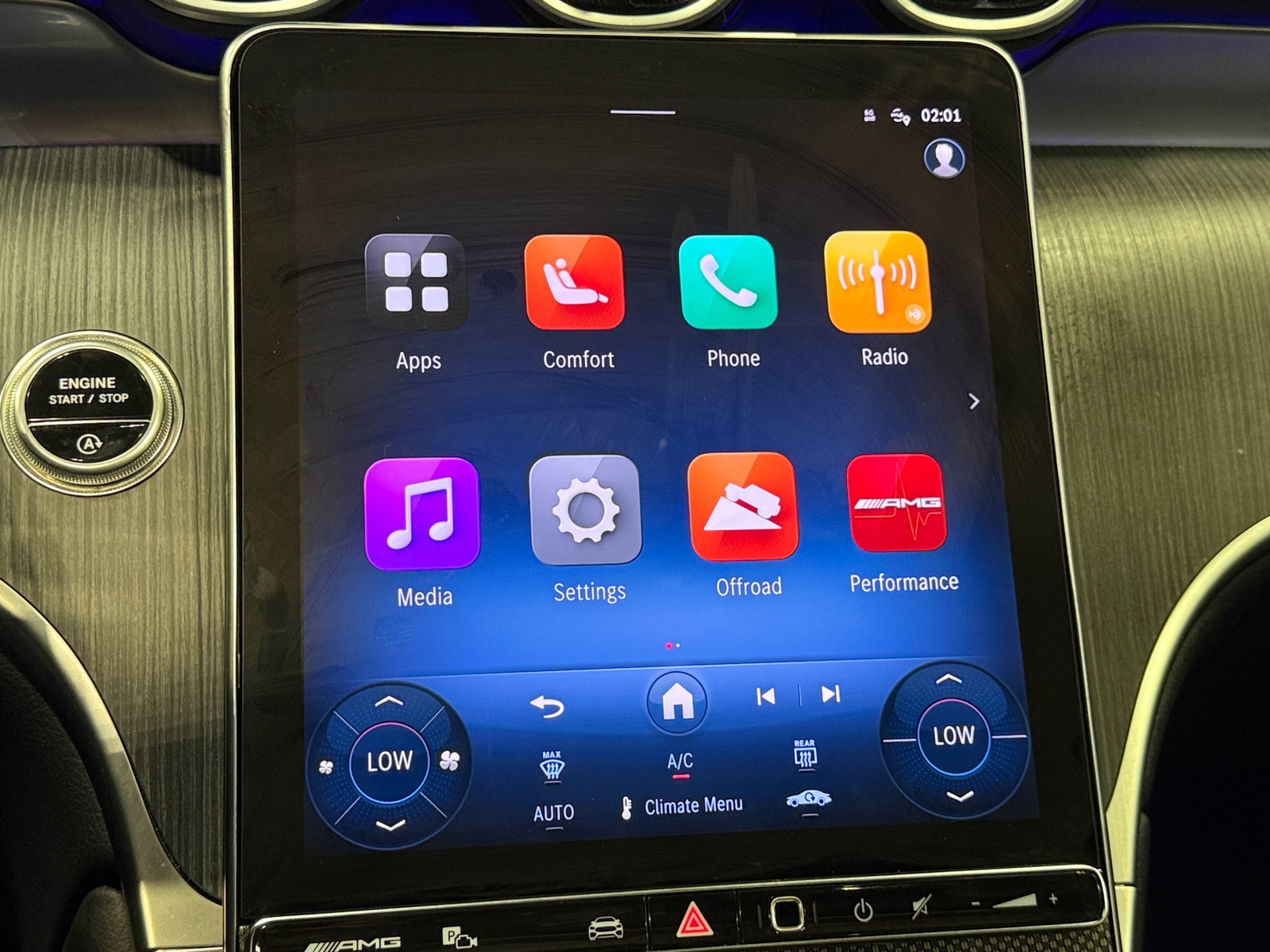 Thumbnail: 2025 Mercedes-Benz GLC - 3