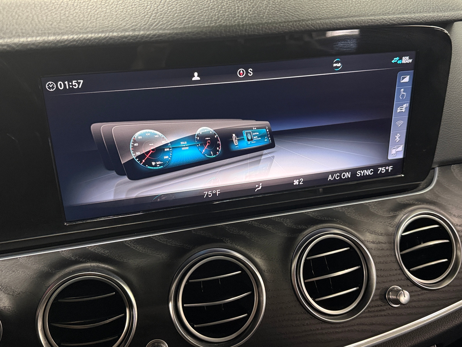 Thumbnail: 2019 Mercedes-Benz E-Class - 3